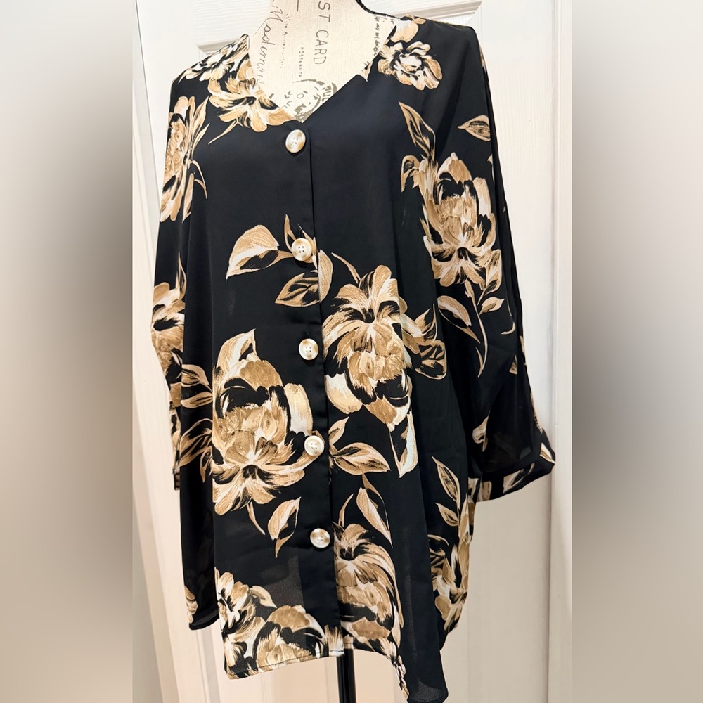 Cato Floral Black and Tan Women's Top - Picture 4 of 7